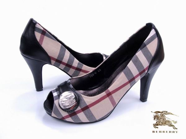 BURBERRY - 17064